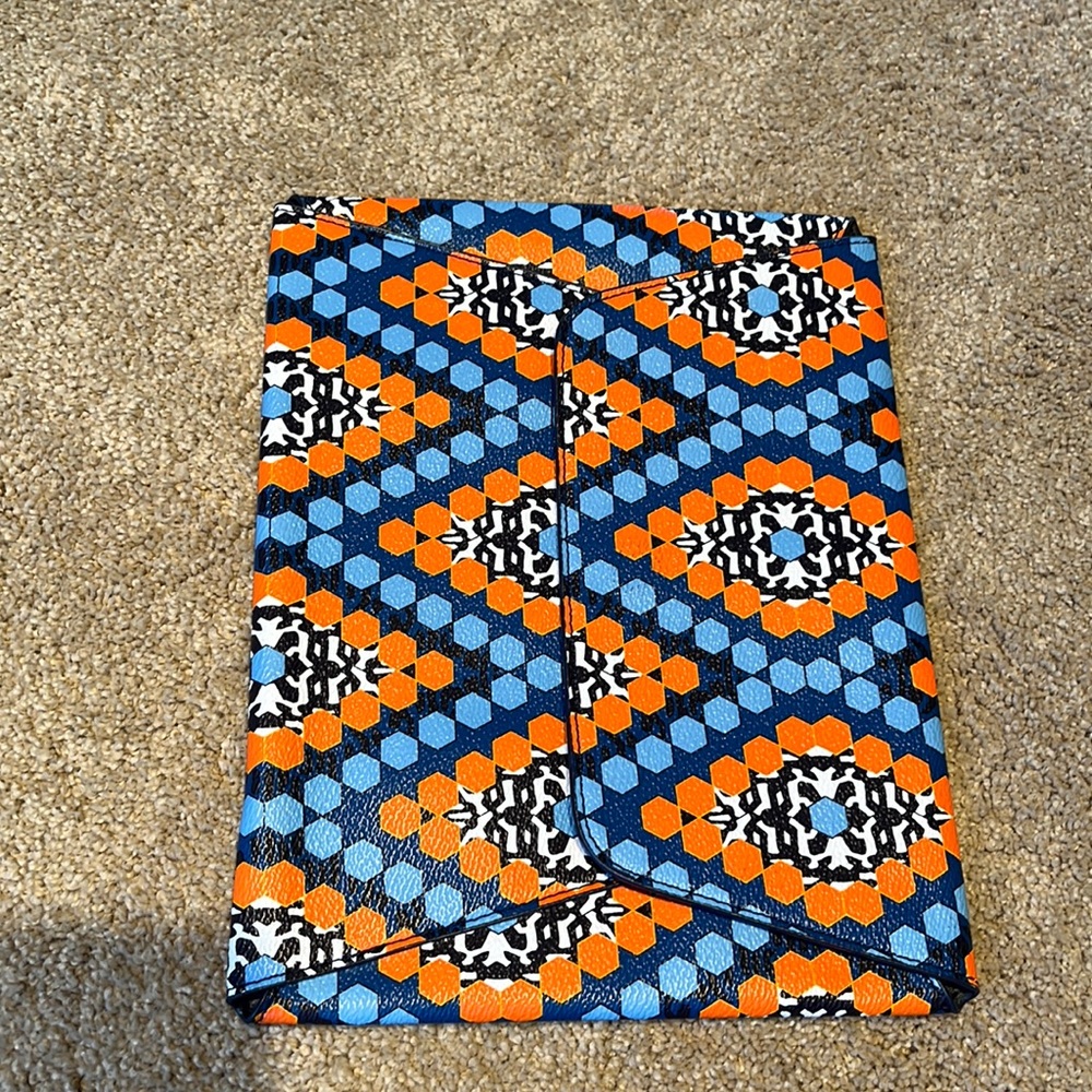 New Vera Bradley tablet holder-8x10”